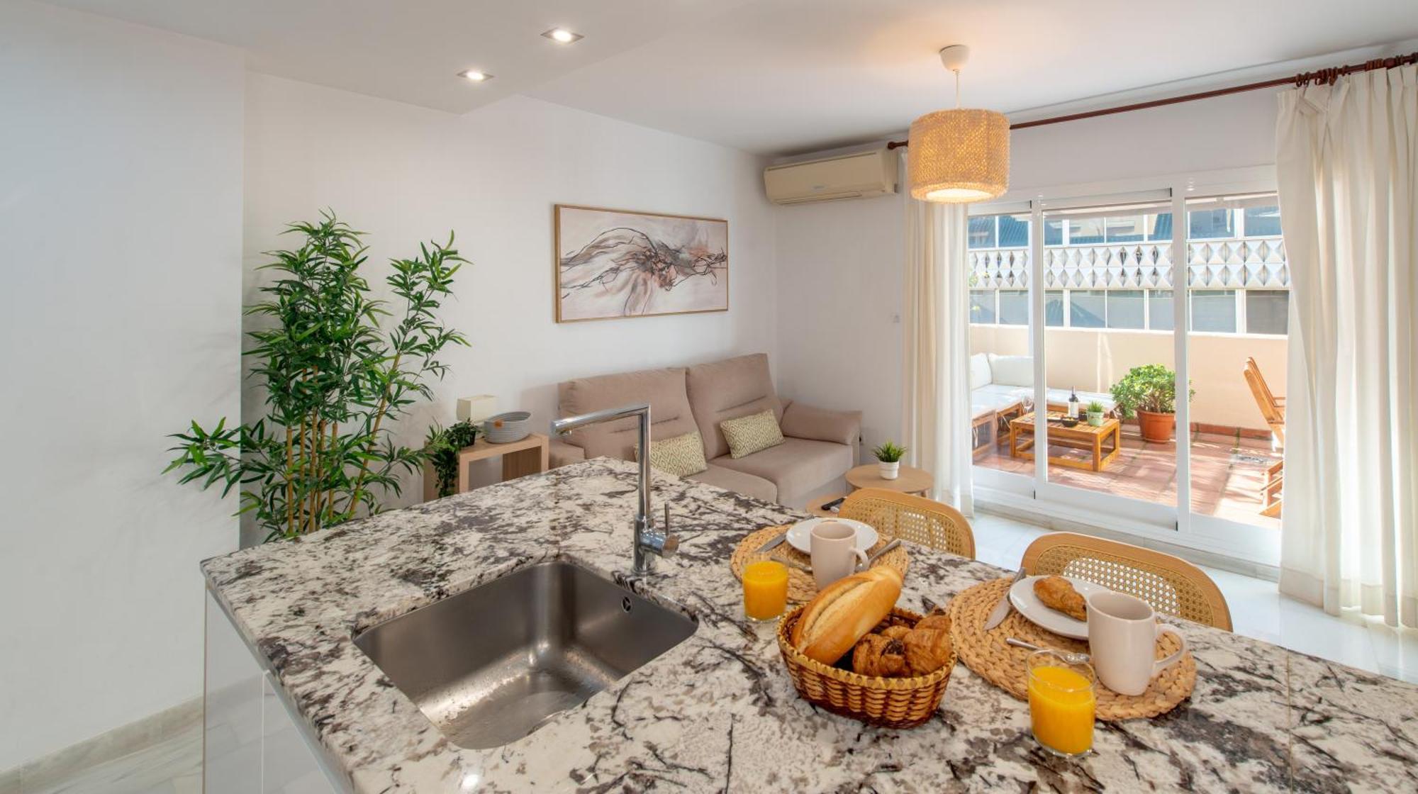 Penthouse With Terrace In Marbella- Costa Del Sol Apartment Exterior photo